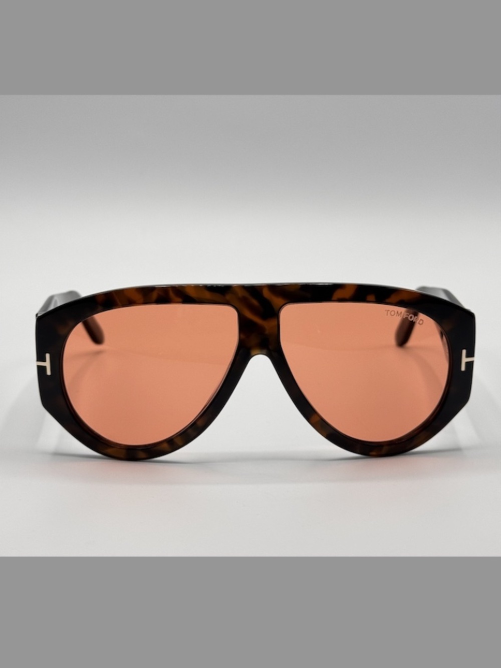 Tom Ford BRONSON TF1044 52S Sunglasses Havana Oversized Aviator Frame Red Lens